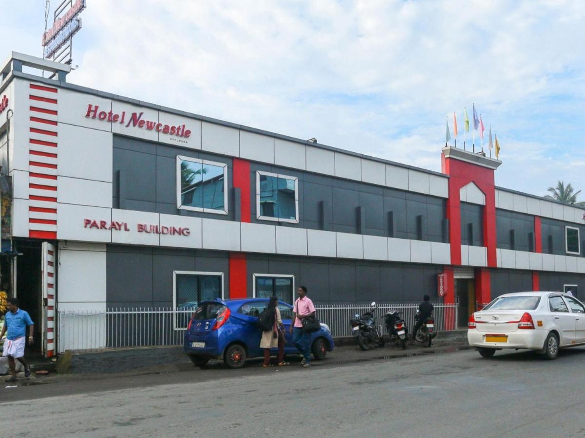 Hotel Newcastle Wadakkanchery Buitenkant foto